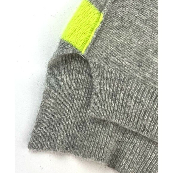 Aqua Cashmere V Neck Cardigan Sweater Gray Chartreuse Green Womens Size M - Picture 5 of 7